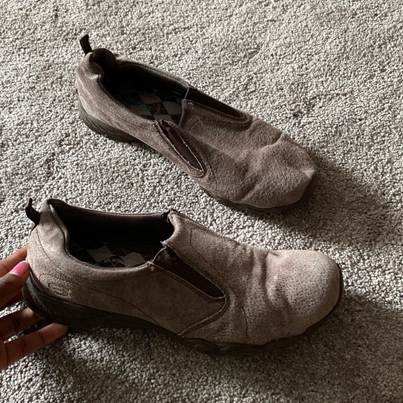 Skechers Shoes - Skecher Memory Foam Shoes SIZE 8